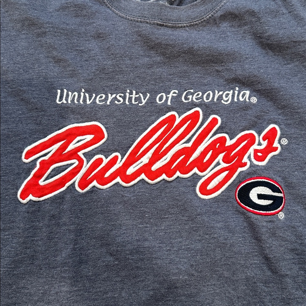 University of Georgia Bulldogs T-Shirt Embroidered Mens Size Large UGA Dawgs Tee - Picture 3 of 10